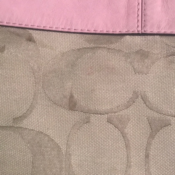 Coach purse - Picture 4 of 7